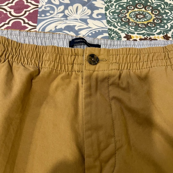 Men’s Pullon elastic waist, chino pants - Picture 3 of 5